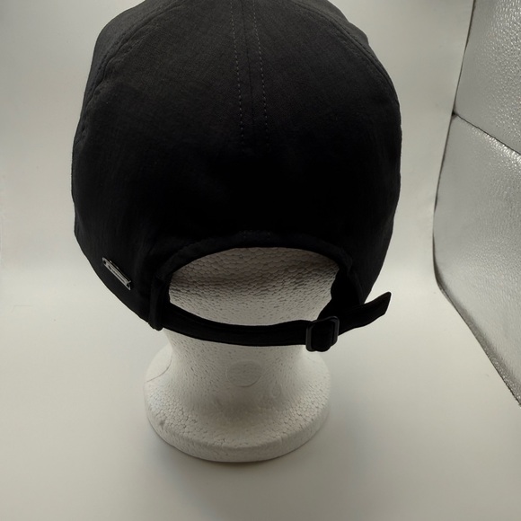 Lululemon Black Athletic Cap - Picture 2 of 9